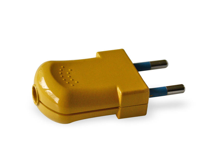 Gold Euro 2 pin electrical plug